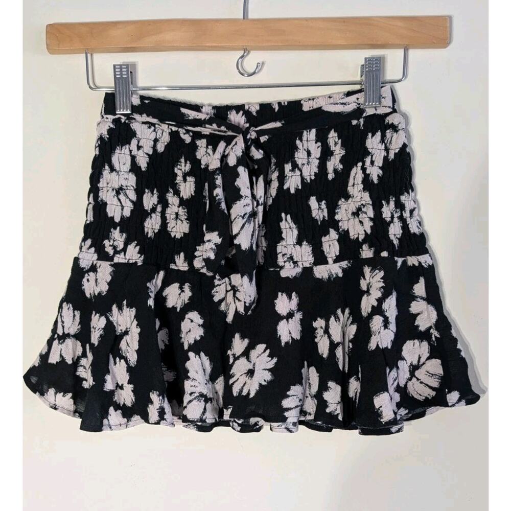 Urban Romantics Women's Floral Mini Skirt Sz S Boho‎ Coastal Black Beige